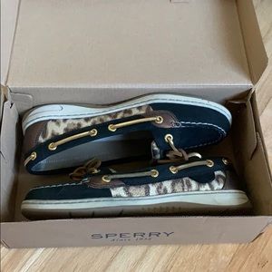 LIKE NEW Sperry Black/Gold Animal Print Boat Shoes